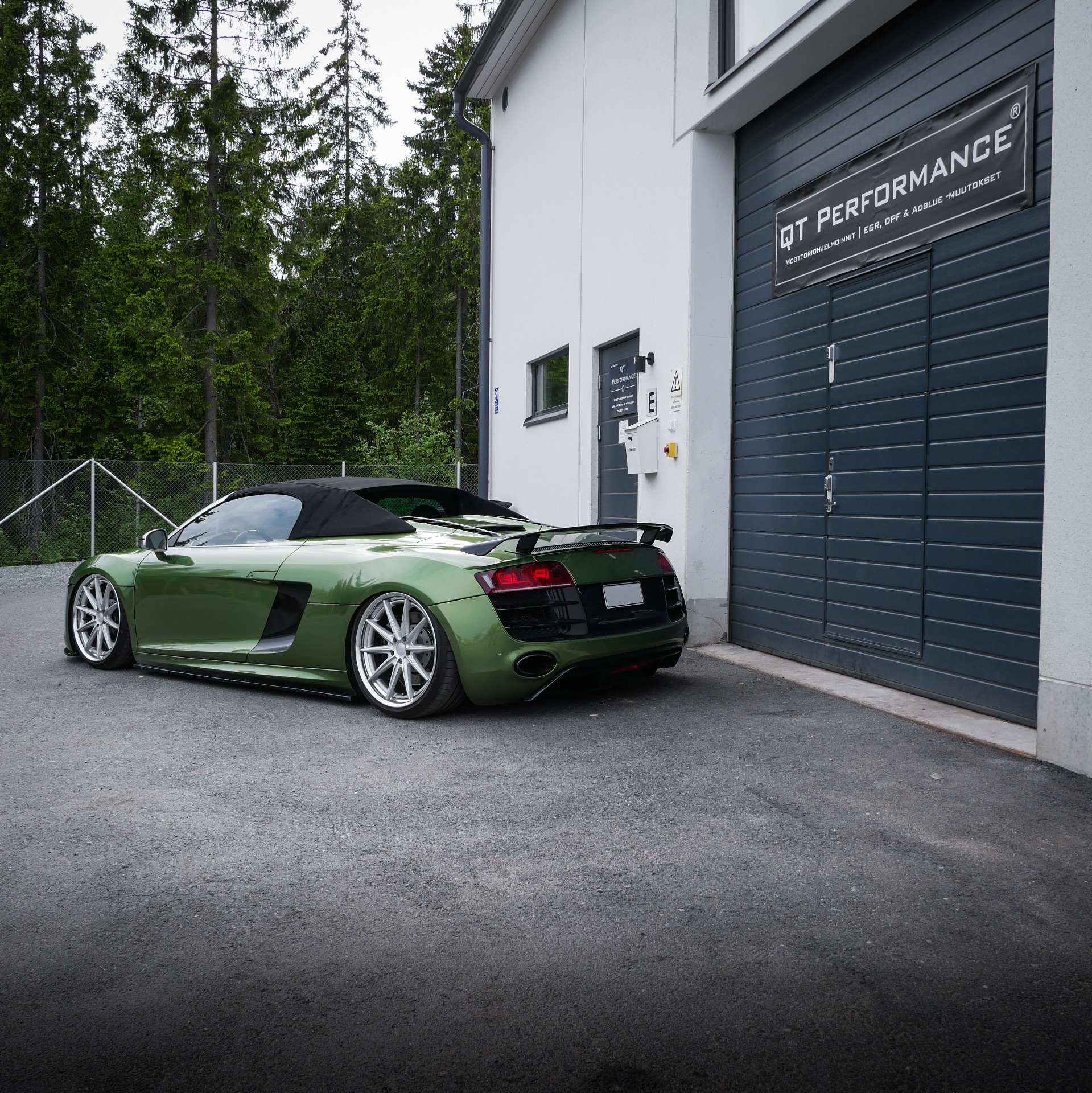Audi R8 V10 Mit Tehd Kun Suorituskyky Ei Riit ESS Tuning QT Audi R8 V10 Mit Tehd Kun Suorituskyky Ei Riit ESS Tuning QT